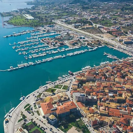Niver Luxury Suites Apartment Lefkada City
